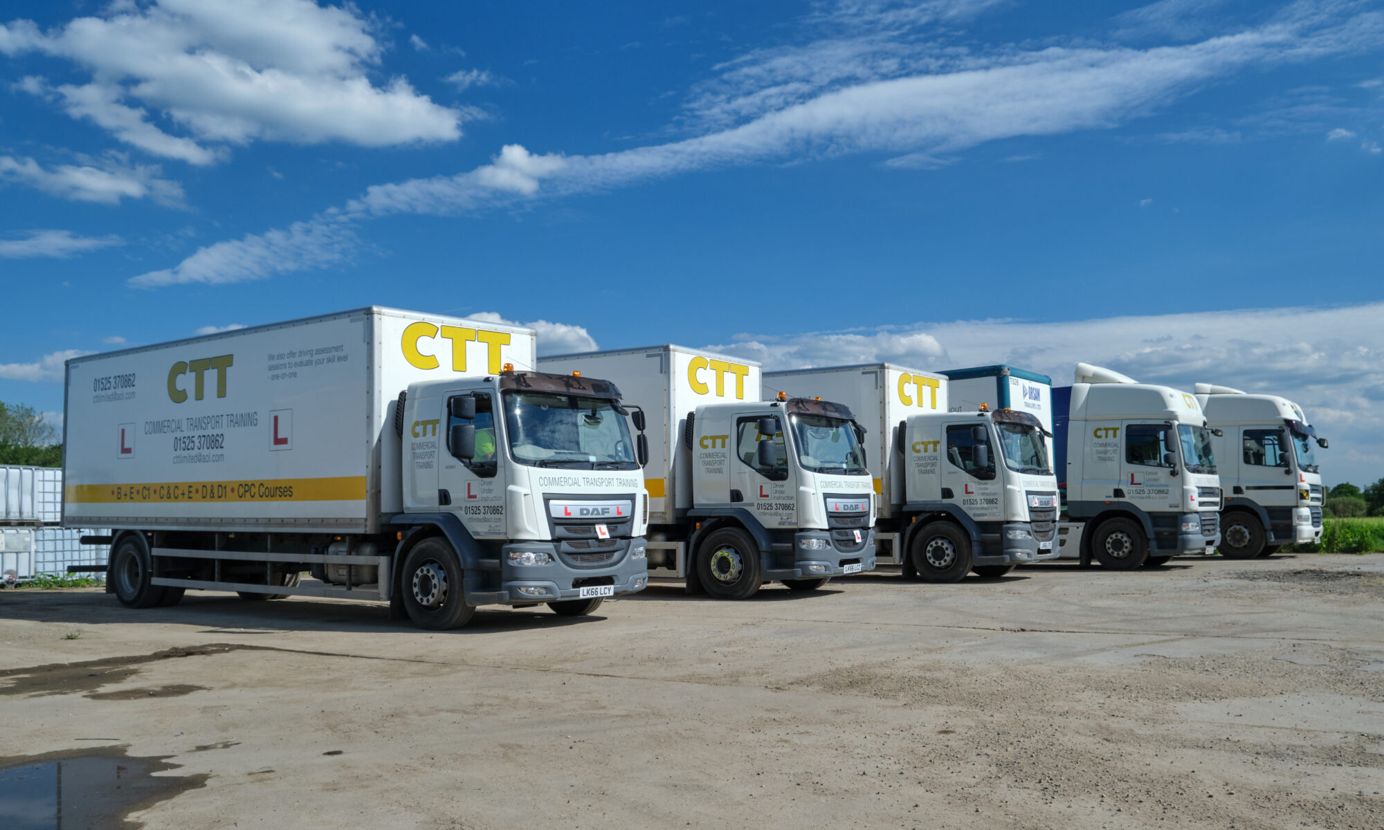 image of commercial transport training vehicles hgv driver training centre