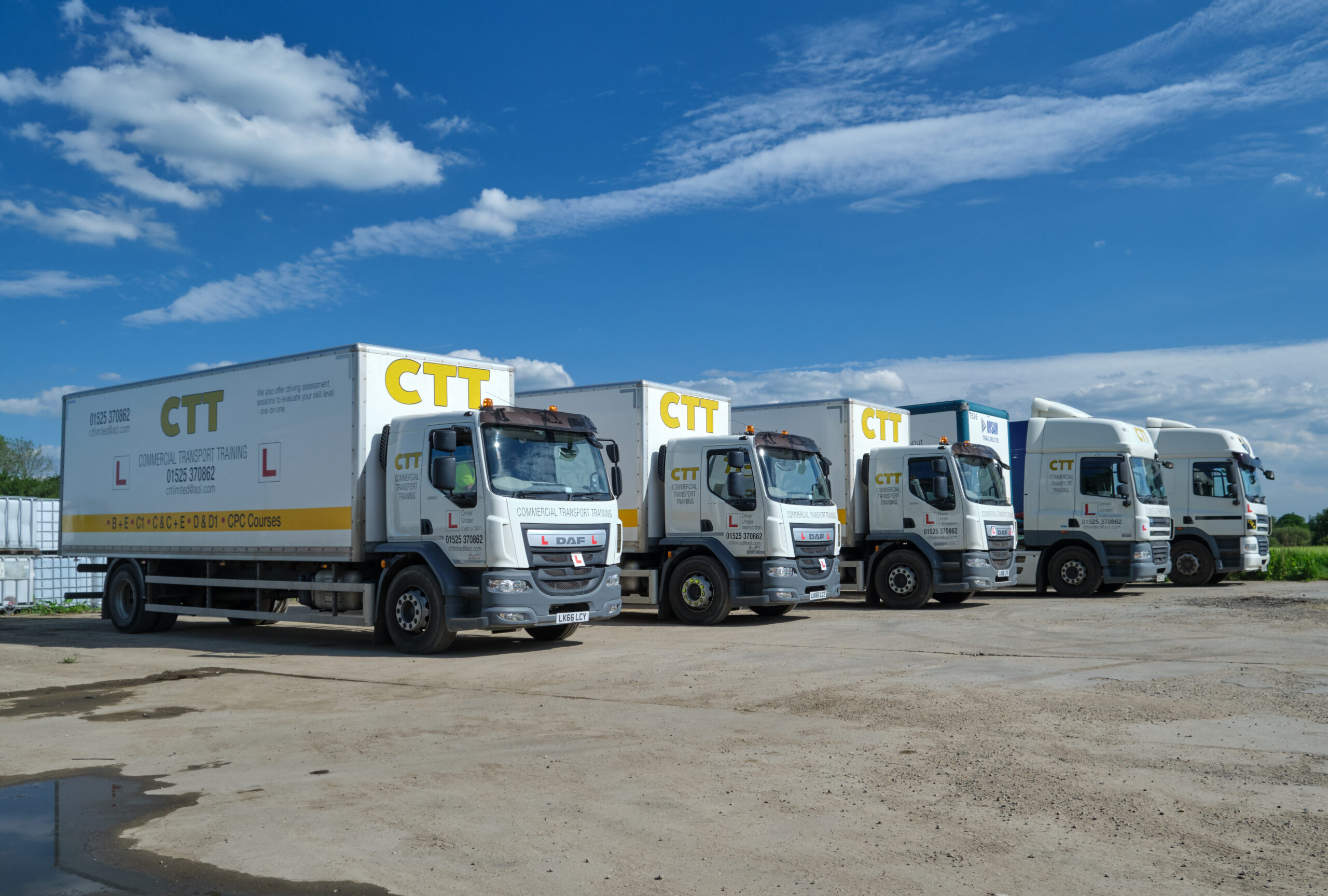 image of commercial transport training vehicles hgv driver training centre